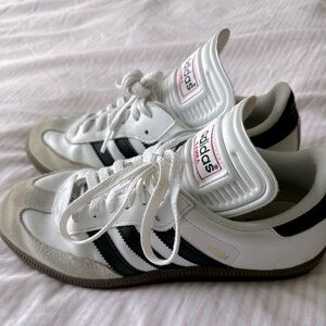 Adidas Sambas